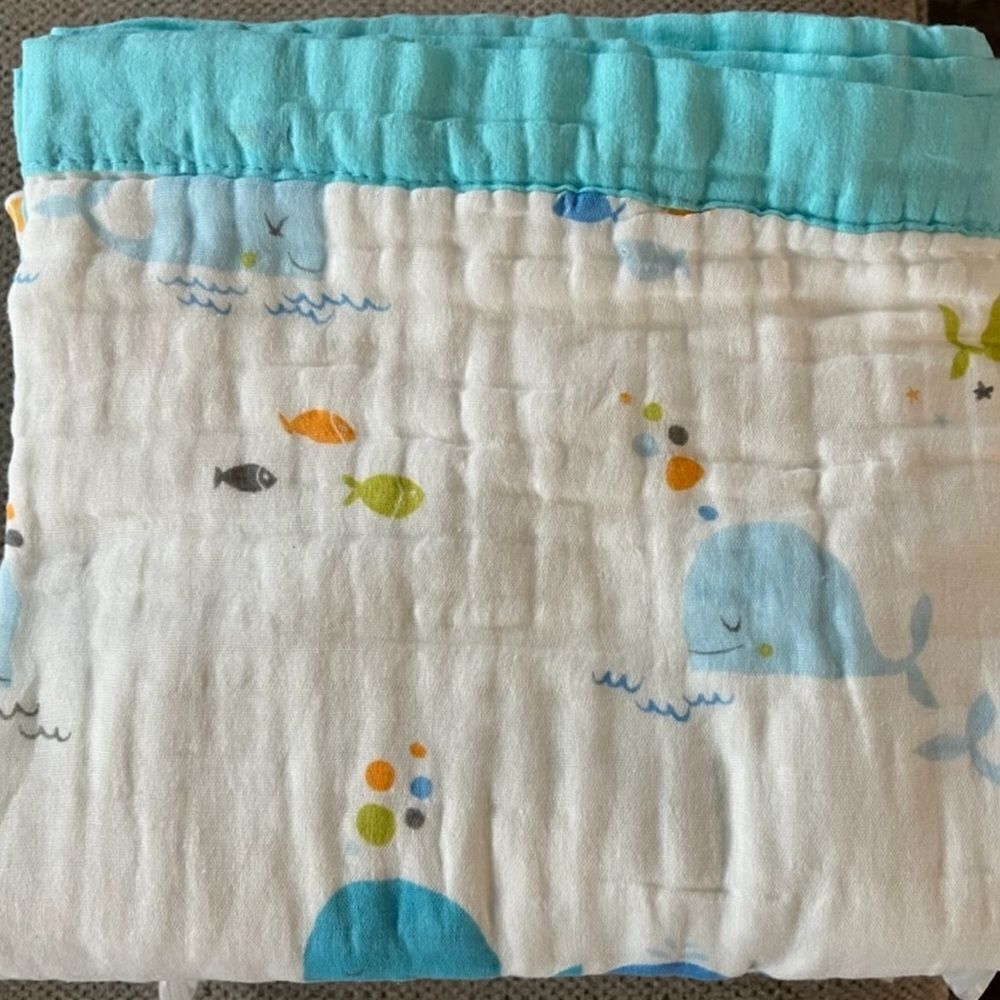 NEW Cute Whales Muslin Baby Blanket